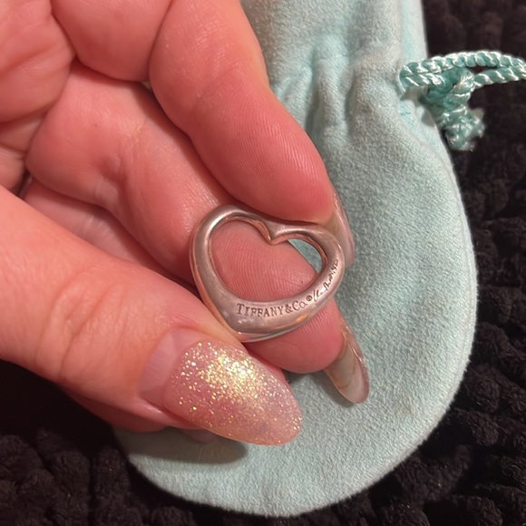 Tiffany & Co. Elsa P open heart pendant with Diamond - Picture 6 of 6